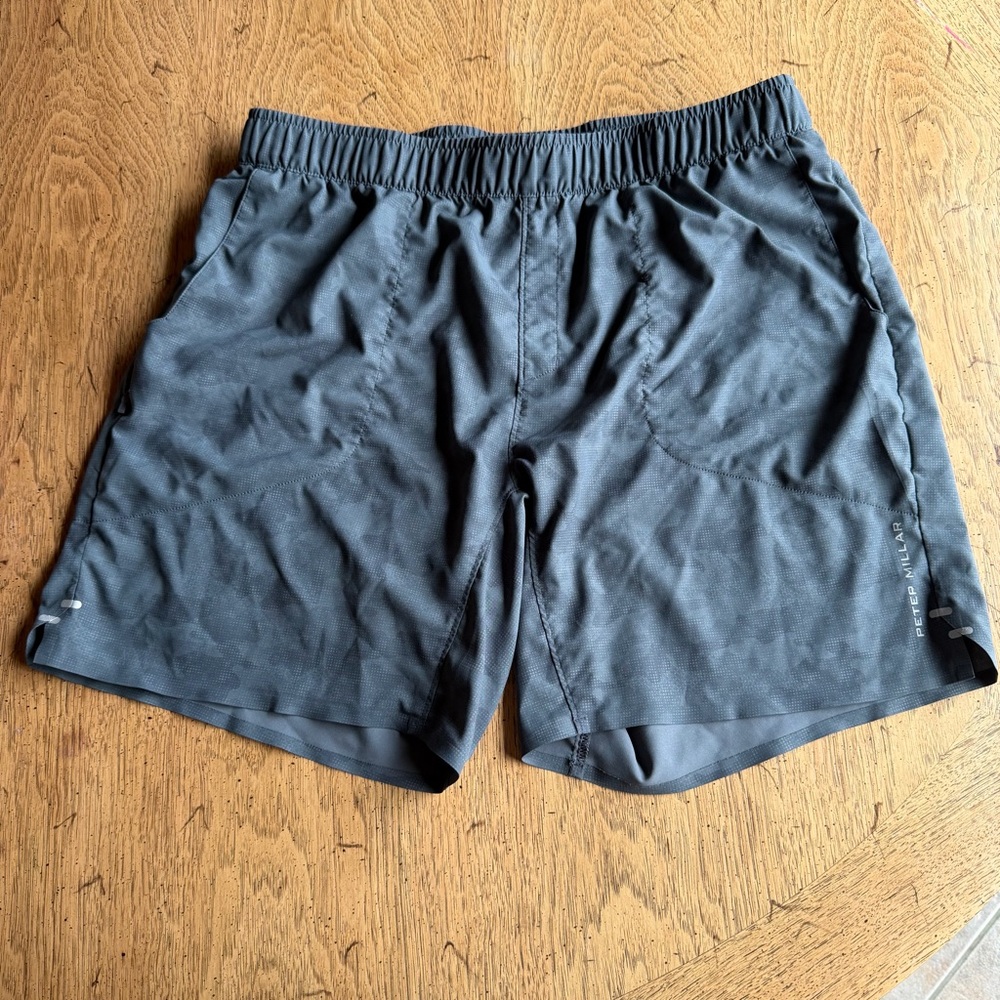 Peter Millar Athletic Shorts Size Large